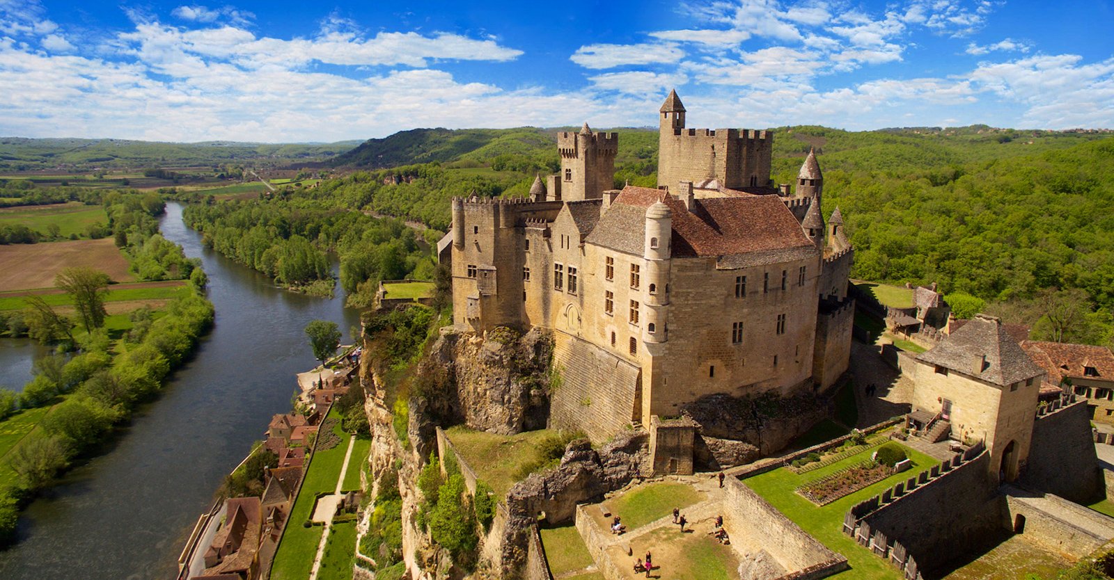 Chateau Beynac Vezac Dordogne Les Gîtes d'Evane